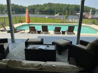Lake Oconee Lake House with Pool - 3