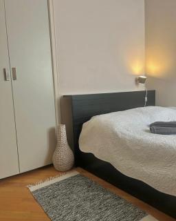 Elegant Art City Apartment - 5