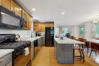 The Mountain Bungalow - 2