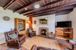 Maenllwyd - Llanrhystyd - 5