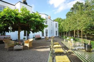 The Hall at Bryn Tanat - Llanymynech - 9