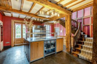 The Hall at Bryn Tanat - Llanymynech - 6