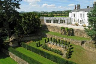 The Hall at Bryn Tanat - Llanymynech - 5