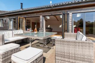 3 Bed in South Cove oc-r30975 - - 5