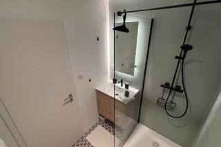 Bright freshly renovated and ventilated studio - 1