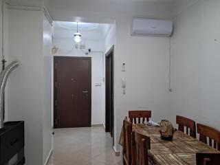 Un bel appartement T3 climatisé, comprenant un hall et deux balcons, accessible par escalier ou ascenseur, situé dans une résidence fermée et gardée - Mostaganem - 9