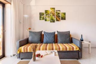 GuestReady - Deluxe home with terrace in Caparica - 3