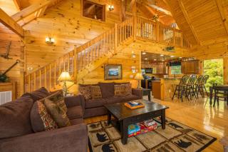 Moonbeams & Cabin Dreams by American Patriot Getaways - 1