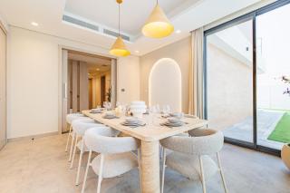 Luxurious Villa on Saadiyat for Large Groups and Families - Abu Dhabi - 6