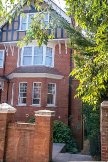 Beach Getaway - Eastbourne - 7