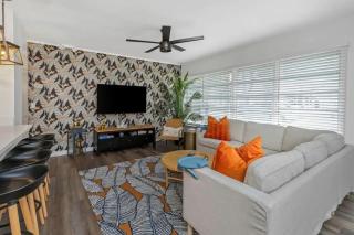 Hidden Gem 3 Bedroom Home - 8