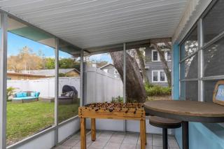 Hidden Gem 3 Bedroom Home - 7