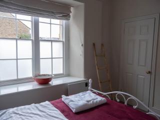Cosy Ground Floor Flat by Catherine Hill Frome - Frome - 3