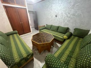 AC Family apartment steps away from everything - 6