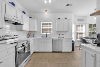 Updated University Area Home with Hot Tub Near Charlotte Your Perfect Retreat - 1