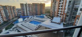 Espectacular Apto de 3 Habitaciones con piscina y parqueadero gratuito excelente relacion calidad precio - Girardot - 1