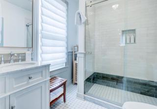 The 200 South St - King Rm 21 - 6