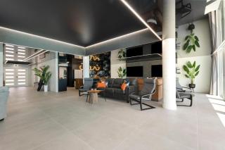 The Summit Penthouse 1501 - 8