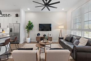 Nashville Group Getaway - 2 Homes Rooftops 28 - 2