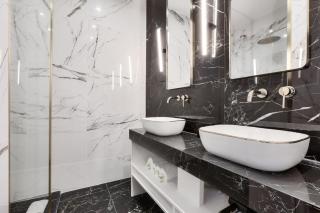 Beautiful 2BR in City Center of Paris - 7