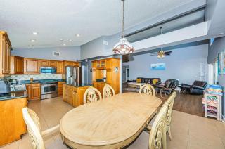 NEW Listing Tropical Island Beach House - 2