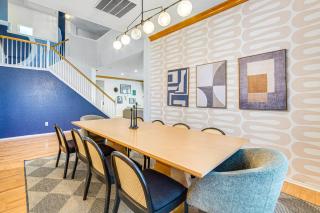 Game Room, Hot Tub and Fire Pit! Grand Prairie Home - 6