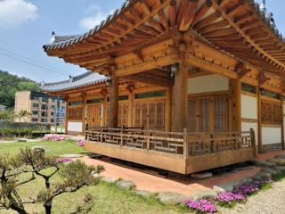 Jeonju Spring Hanok Private Pension - 4