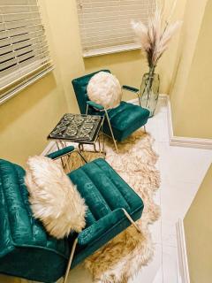 Lovely three bedroom condo with close beach access - 1