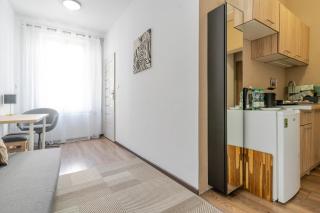 Kordeckiego City Central Studio by BookingHost - 4