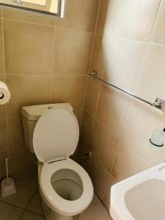 Emampingeni lodge - Bizana - 4