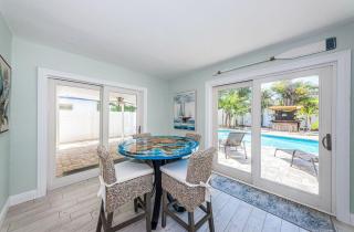New Listing Relax at our Beach Pool Home - 9