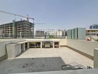 Al Ghaf - Upgraded One Bed with Pool View in Arjan - 5