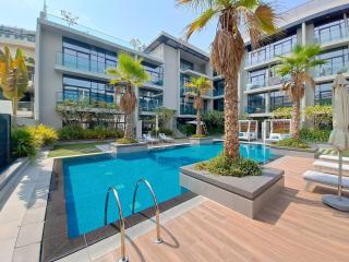 Oxford Boulevard - BohoChic Studio with Pool View - 9