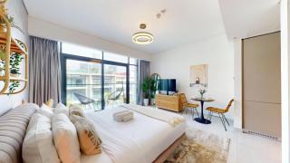 Oxford Boulevard - BohoChic Studio with Pool View - 4