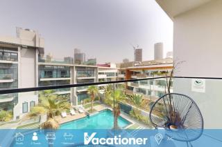 Oxford Boulevard - BohoChic Studio with Pool View - 0