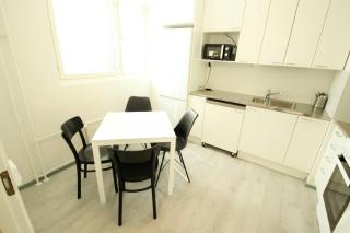 Central and Spacious Apartment for 4 with Sauna - Äänekoski - 4