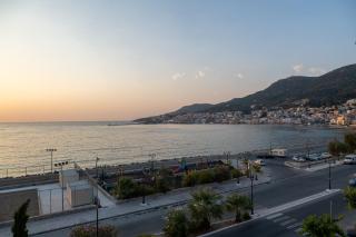 Sea view apartment - Samos - 5