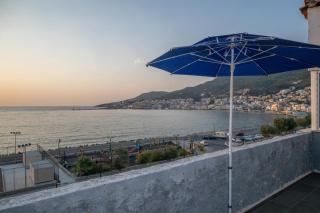 Sea view apartment - Samos - 4