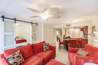 Park Shore Resort-1stFloor BLDG J 154 - 9