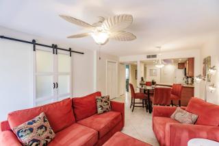 Park Shore Resort-1stFloor BLDG J 154 - 7