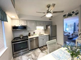 Dunes F2 - South Forest Beach Villa - 9