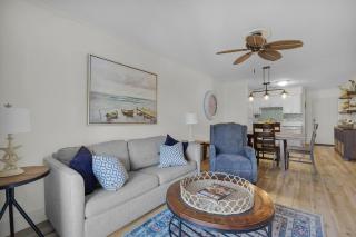 Tennis Villa C14 - Easy Walk To The Beach! - 9