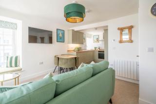 Mermaid's Apartment by Ty Annie Holidays - 7