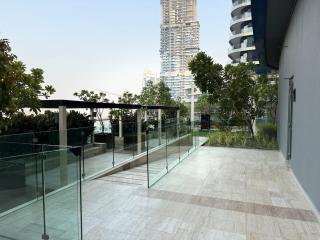 ASHRI Luxury apt Steps to Dubai Mall & Burj Khalifa - 2