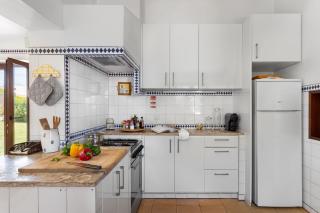 GuestReady - Peaceful beach villa w/ parking - 5