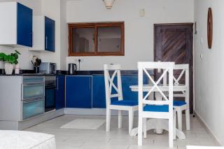 LILAC Beachfront 1bedroom Apartment - 6