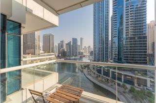 Dubai Marina Waterfront Stay with Maid Room - 8