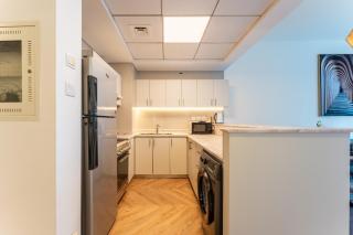 Dubai Marina Waterfront Stay with Maid Room - 1