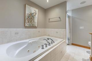 Gorgeous apartment across from La Crosse Center - La Crosse - 4