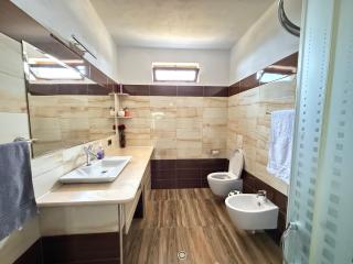 Countriside Holiday Villa - - 5